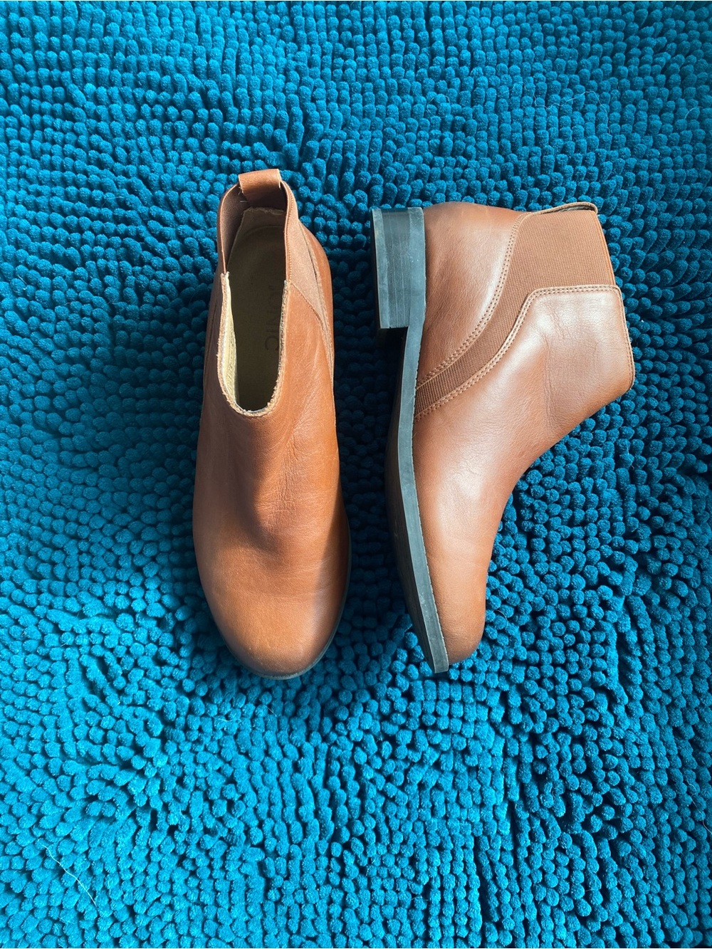 Vionic Brown Leather Chelsea Ankle Booties